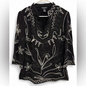 Women's Lauren Michelle Black‎ Shimmer Embroidered Top Medium Boho V Neck
